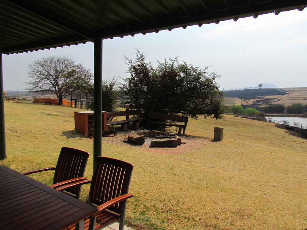 Pumula Guest Farm Villa Fouriesburg Exterior photo